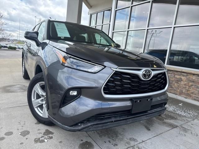 2024 Toyota Highlander LE AWD (Natl)