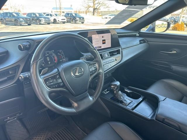 Lexus ES ES 250 AWD 2023
