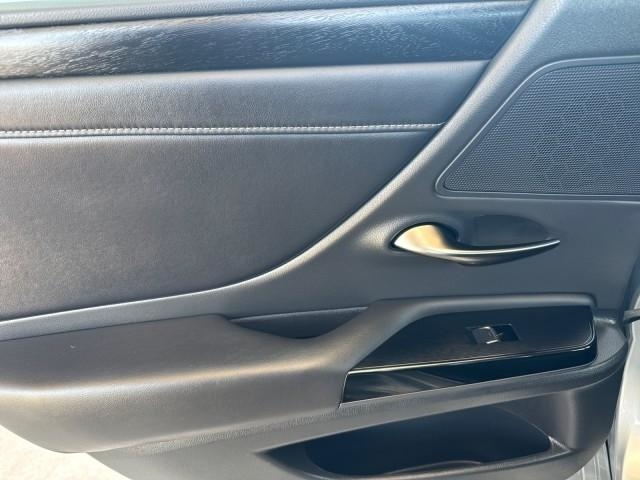 Lexus ES ES 250 AWD 2023