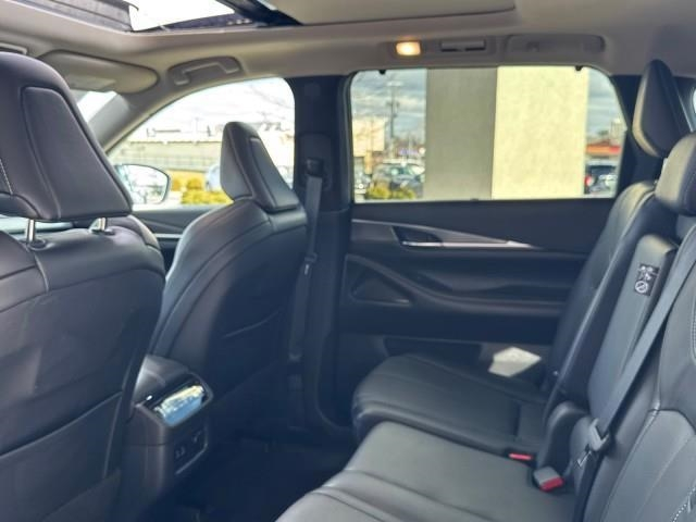 Infiniti QX60 LUXE AWD 2023