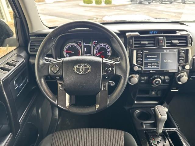 Toyota 4Runner TRD Off Road 4WD (Natl) 2024