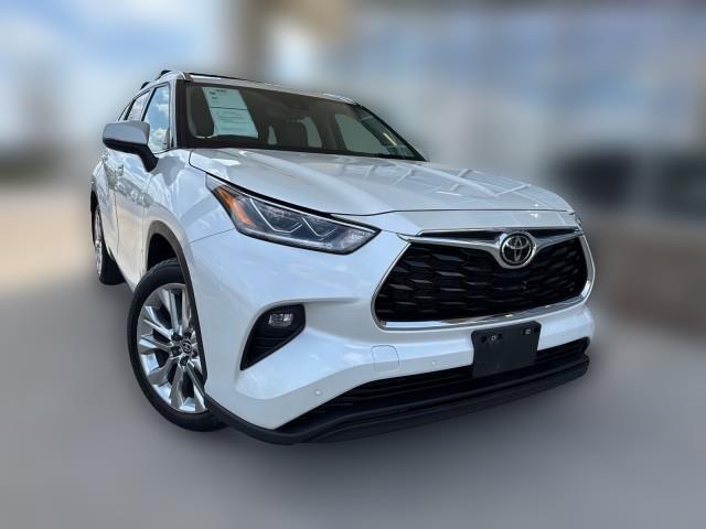 Toyota Highlander Platinum AWD (Natl) 2023