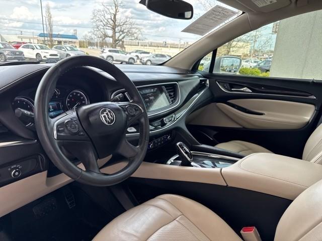 Buick Enclave FWD 4dr Essence 2018