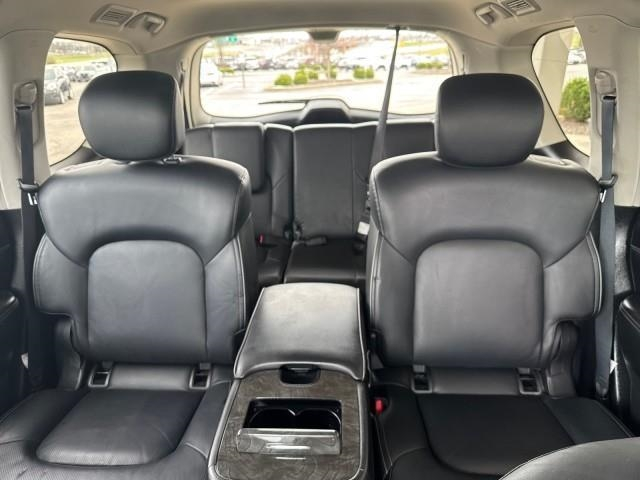 Infiniti QX80 LUXE AWD 2024