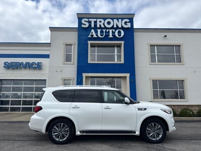 Infiniti QX80 LUXE AWD 2024