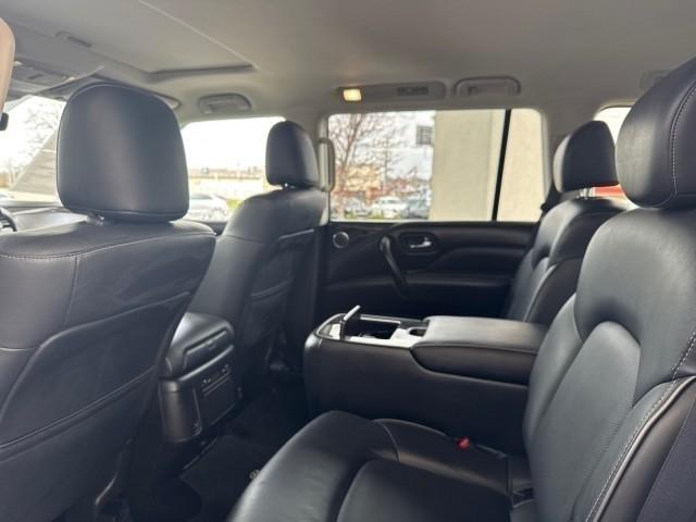 Infiniti QX80 LUXE AWD 2024