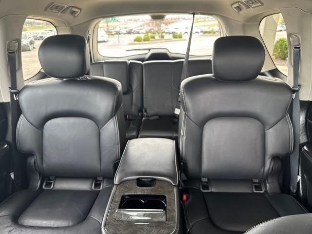 Infiniti QX80 LUXE AWD 2024