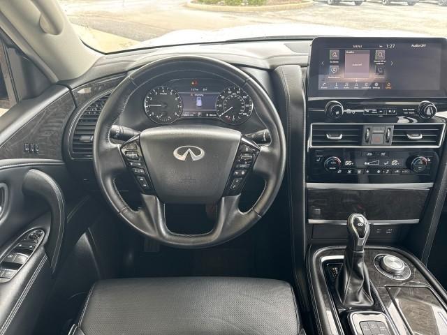Infiniti QX80 LUXE AWD 2024