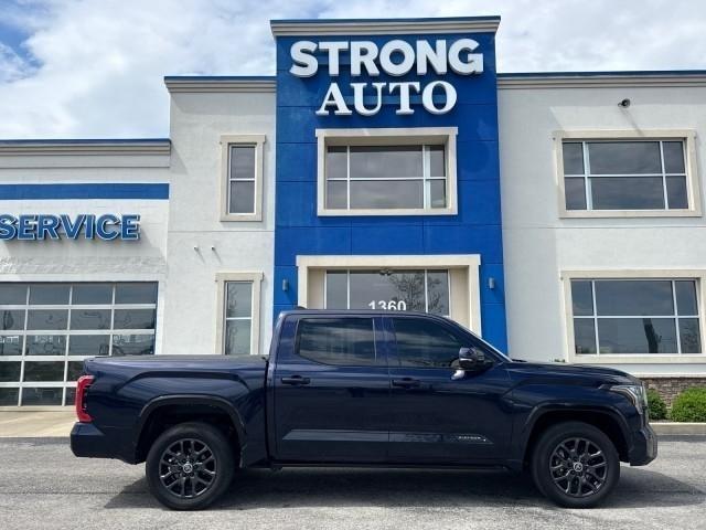 Toyota Tundra 4WD Platinum CrewMax 5.5' Bed (Natl) 2024