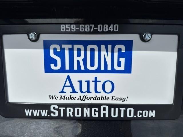 Chrysler Pacifica Touring L FWD 2023