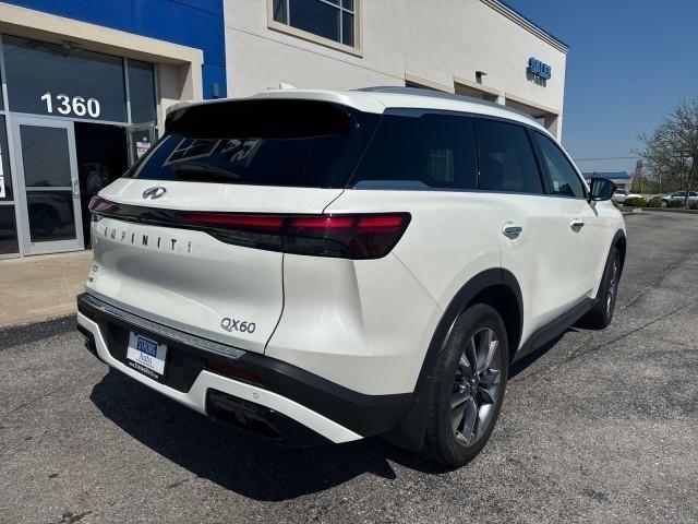 Infiniti QX60 LUXE AWD 2023