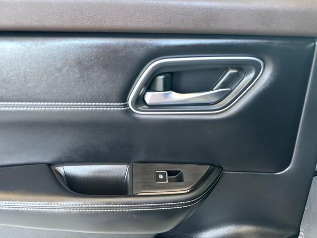 Nissan Rogue AWD Platinum 2023