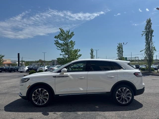 Lincoln Nautilus Reserve AWD 2023
