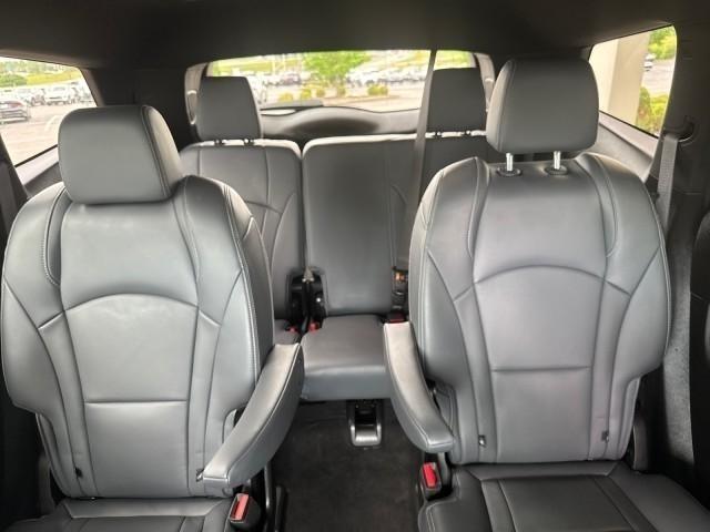 Buick Enclave AWD 4dr Premium 2024