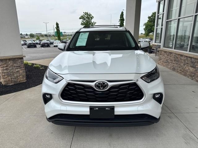 Toyota Highlander Platinum AWD (Natl) 2023