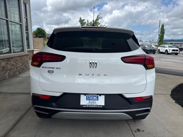 Buick Encore GX FWD 4dr Preferred 2024
