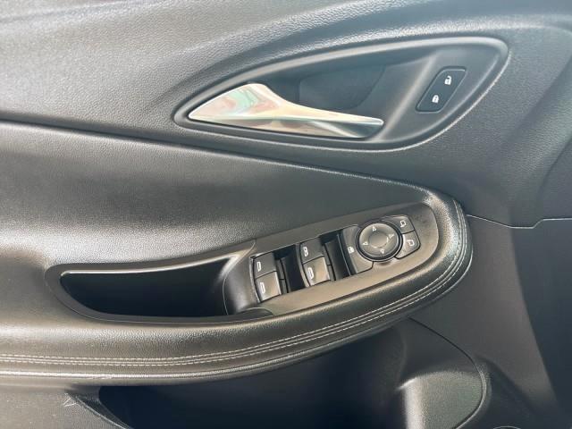 Buick Encore GX FWD 4dr Preferred 2024