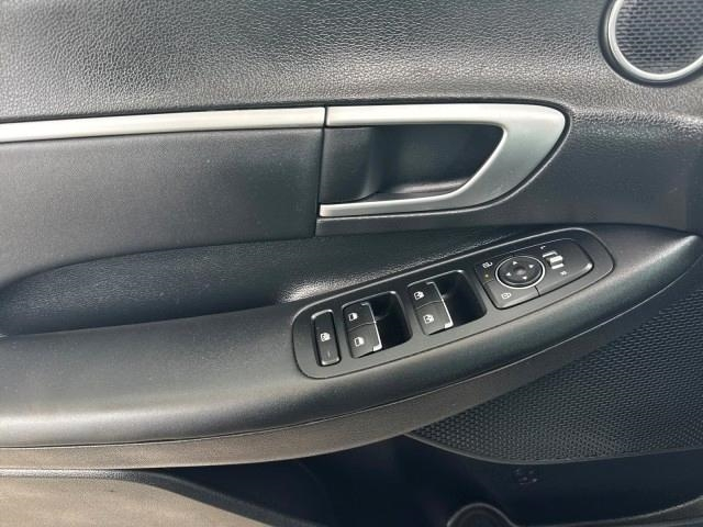Hyundai Sonata SEL FWD 2025