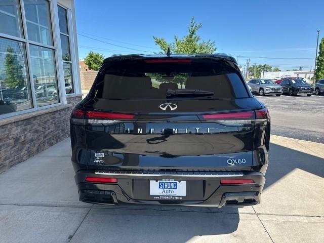 Infiniti QX60 LUXE AWD 2023