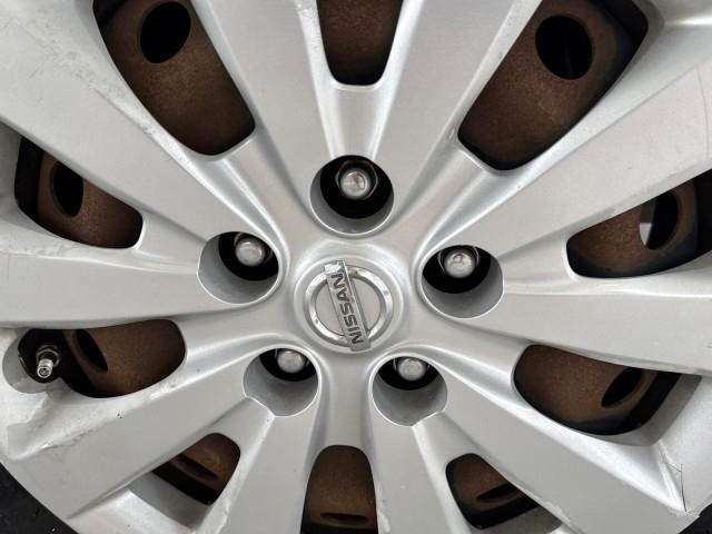 Nissan Sentra 4dr Sdn I4 CVT SV 2016