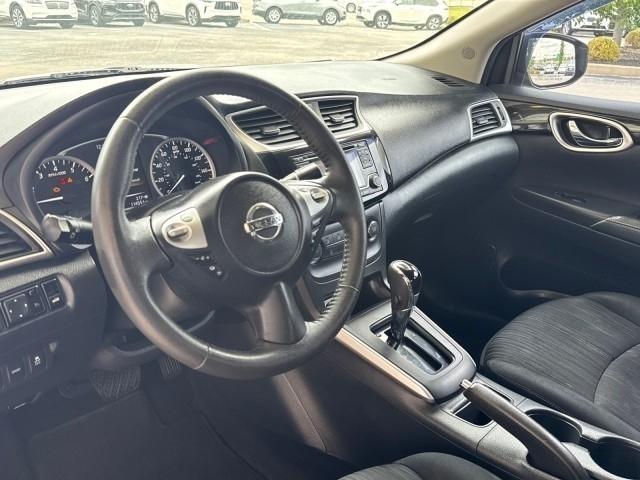 Nissan Sentra 4dr Sdn I4 CVT SV 2016
