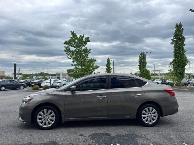 Nissan Sentra 4dr Sdn I4 CVT SV 2016