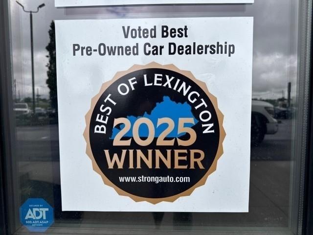 Nissan Titan 4x4 Crew Cab PRO-4X 2024