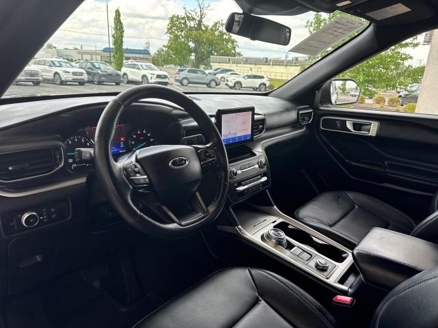 Ford Explorer XLT 4WD 2020