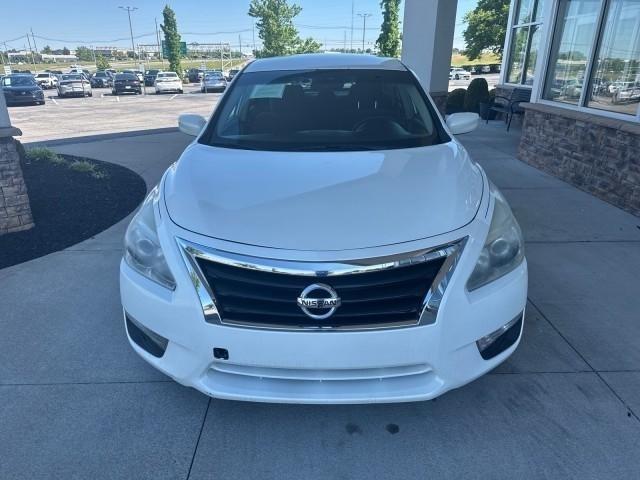 Nissan Altima 4dr Sdn I4 2.5 SV 2013