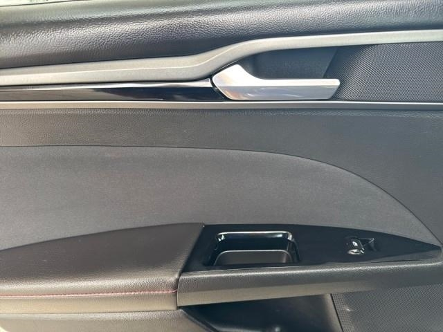 Ford Fusion 4dr Sdn SE FWD 2013
