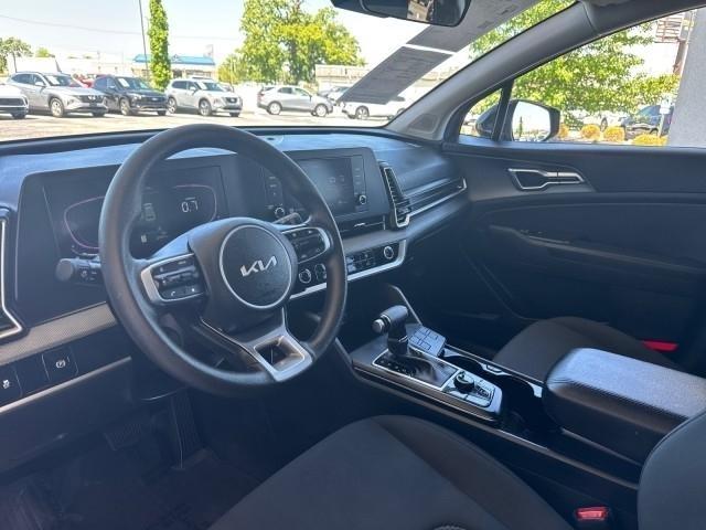 Kia Sportage LX FWD 2025