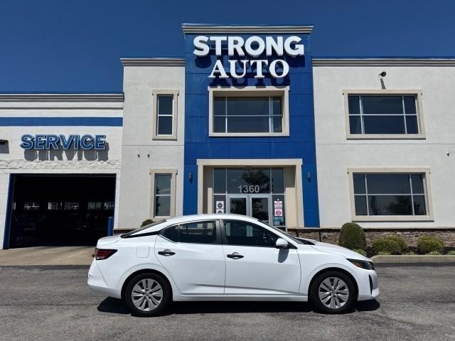Nissan Sentra S CVT 2024