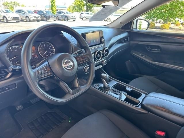Nissan Sentra S CVT 2024