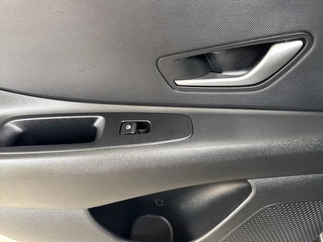 Hyundai Elantra SE IVT 2024