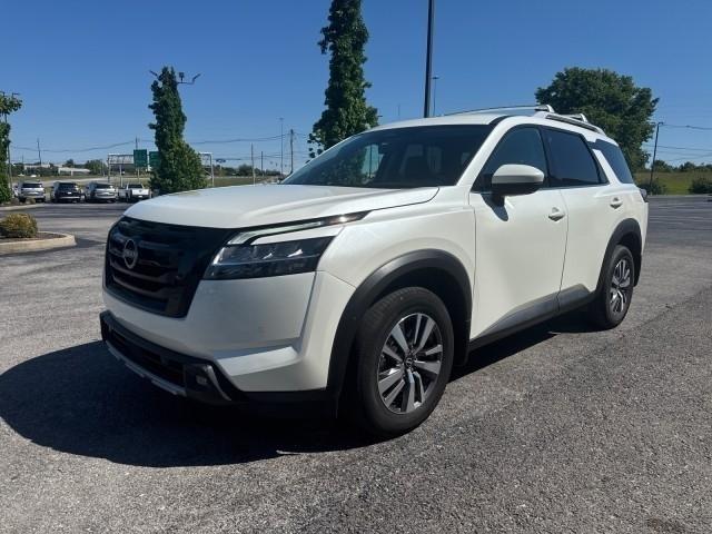 Nissan Pathfinder SL 4WD 2023