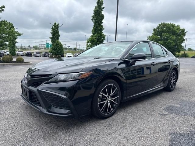 Toyota Camry SE Auto (Natl) 2024