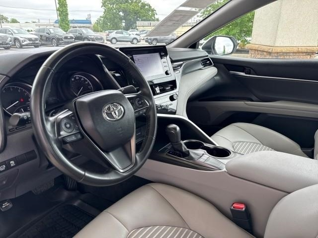 Toyota Camry SE Auto (Natl) 2024