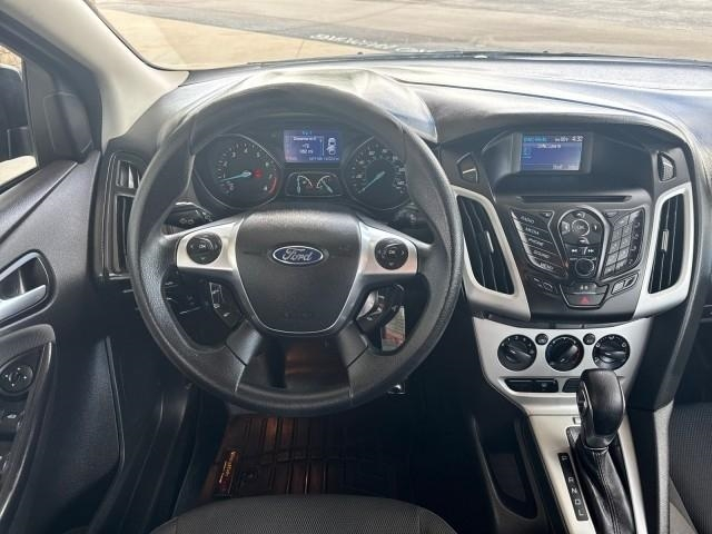 Ford Focus 5dr HB SE 2013