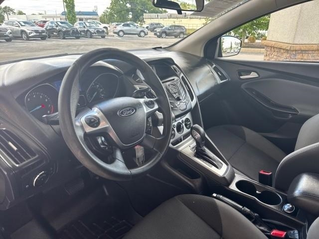Ford Focus 5dr HB SE 2013