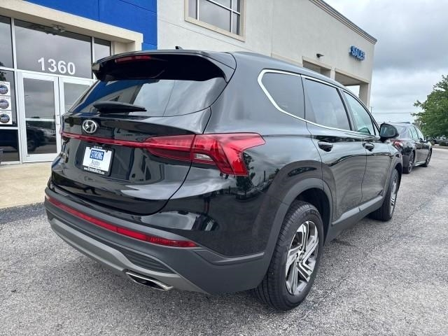 Hyundai Santa Fe SE FWD 2023