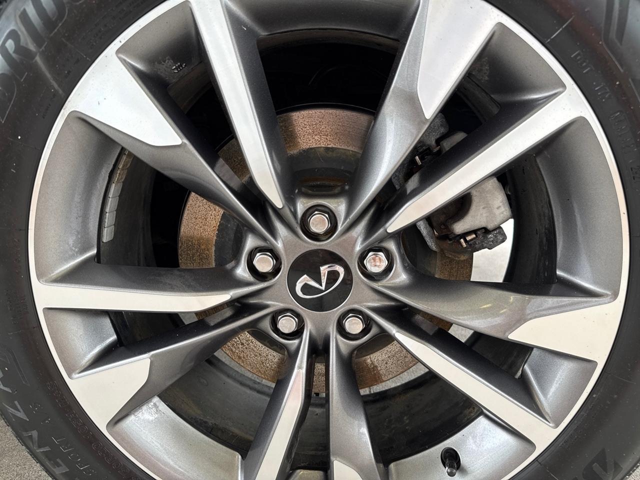 Infiniti QX60 LUXE AWD 2022