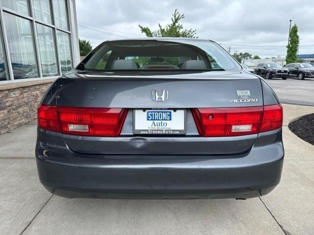 Honda Accord Sdn LX AT 2005