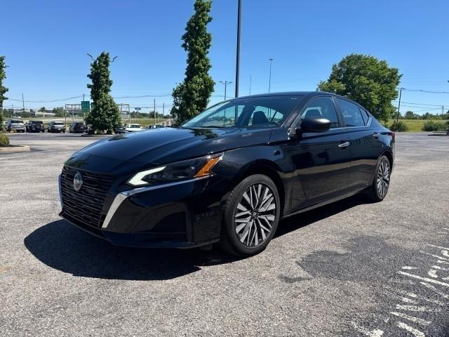 Nissan Altima 2.5 SV Sedan 2024