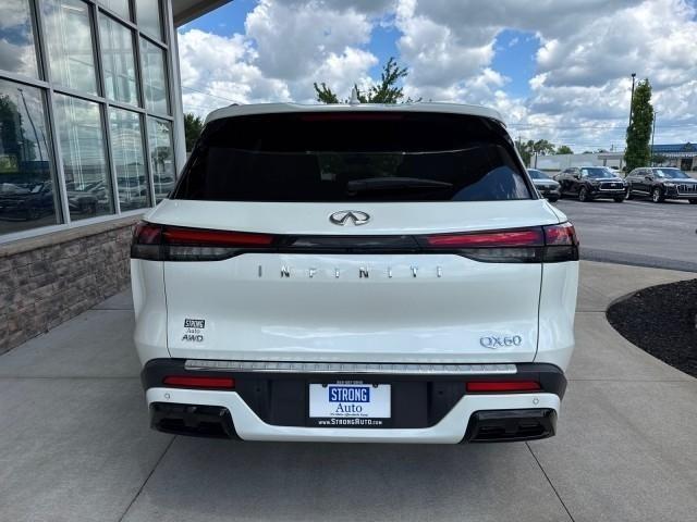 Infiniti QX60 LUXE AWD 2023