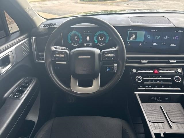 Hyundai Santa Fe SE FWD 2025