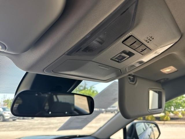 Toyota RAV4 LE AWD (Natl) 2023
