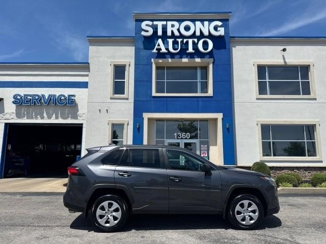 Toyota RAV4 LE AWD (Natl) 2023