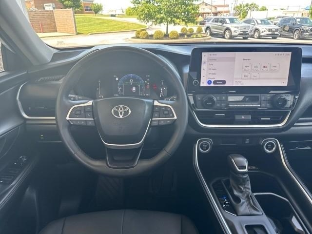 Toyota Grand Highlander Platinum AWD (Natl) 2024