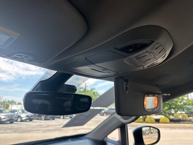 Chrysler Voyager LX FWD 2023