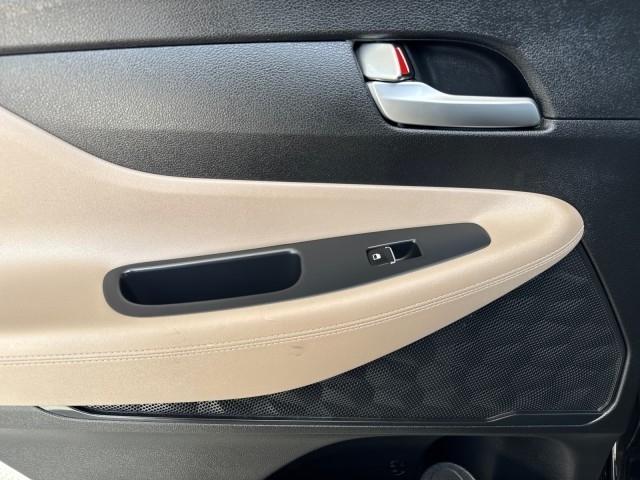 Hyundai Santa Fe SEL AWD 2023